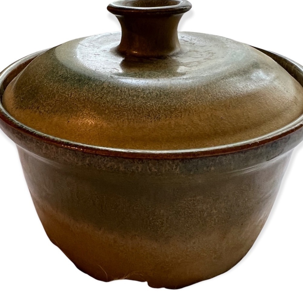 Pottery Art Clay Jar with Lid Glazed